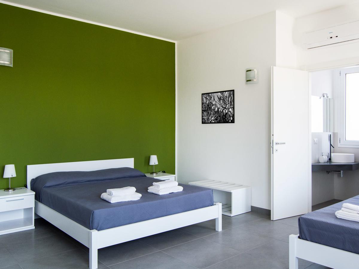 Ermes Bed & Breakfast Авола Екстериор снимка