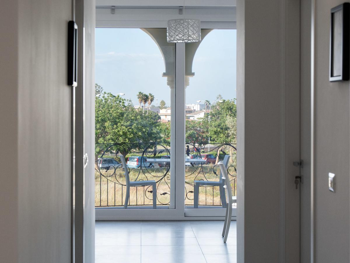 Ermes Bed & Breakfast Авола Екстериор снимка