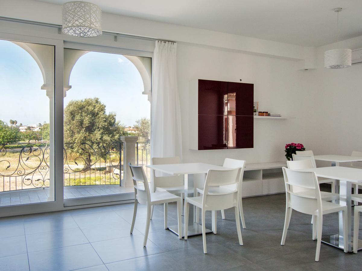 Ermes Bed & Breakfast Авола Екстериор снимка