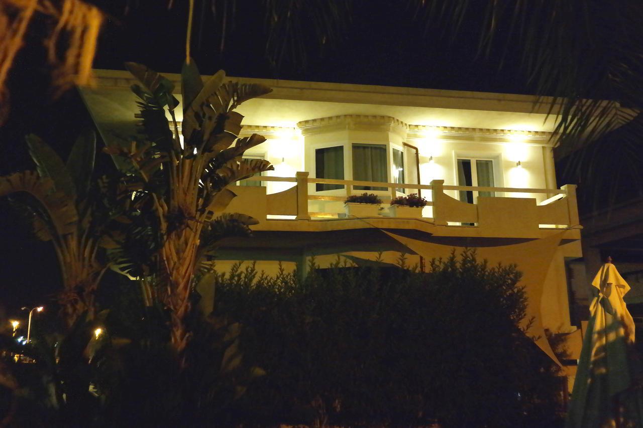 Ermes Bed & Breakfast Авола Екстериор снимка