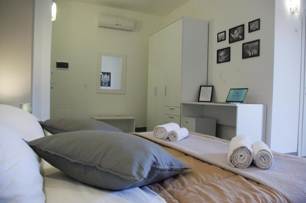 Ermes Bed & Breakfast Авола Екстериор снимка